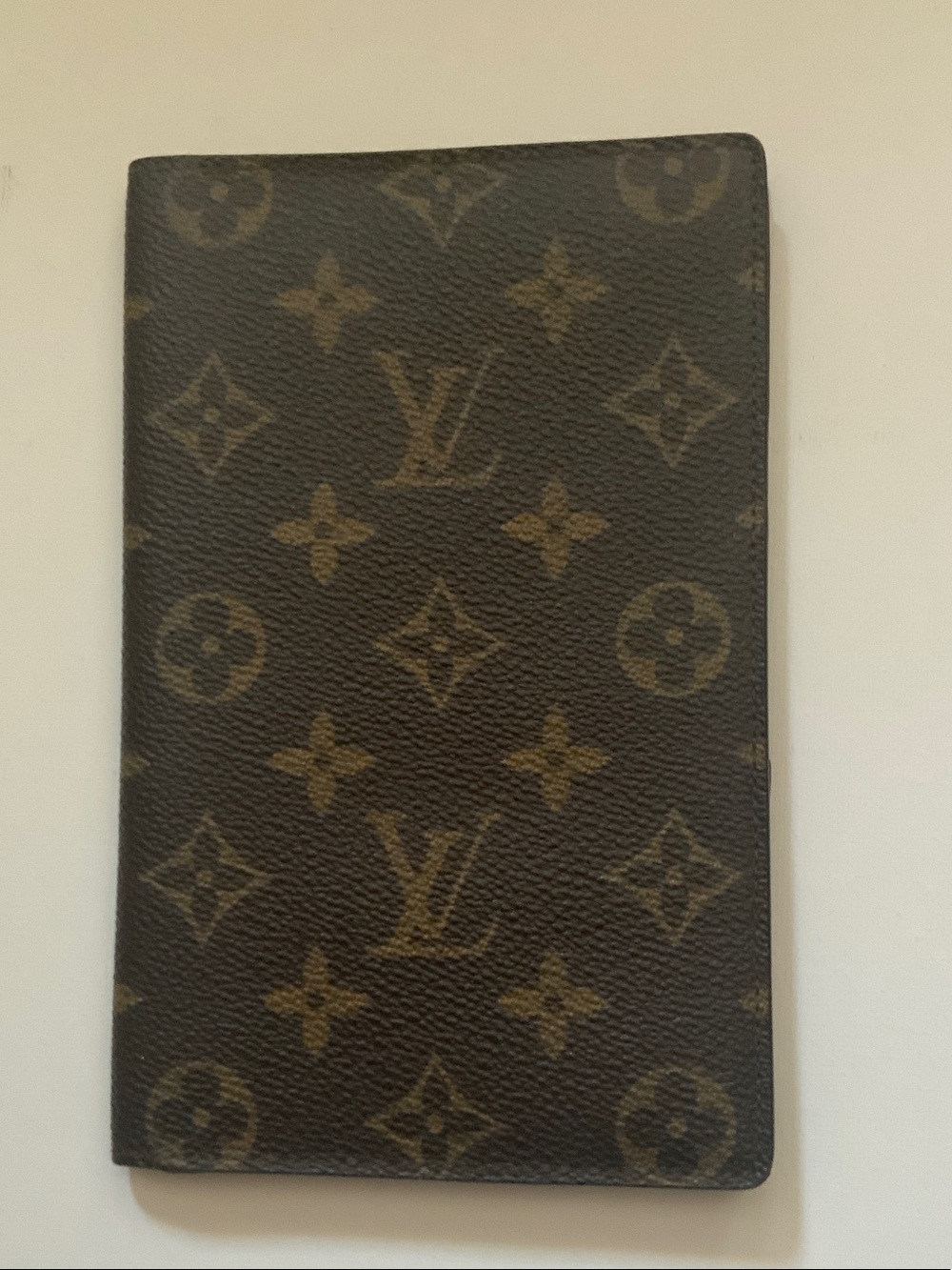 Authentic Louis Vuitton Monogram Slim Passport/Wallet Cards Holder